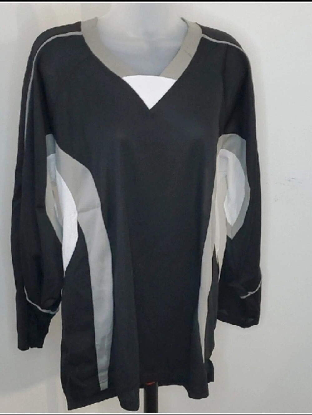 Nwt Kamazu Men's Black and Gray Jersey top Size M
